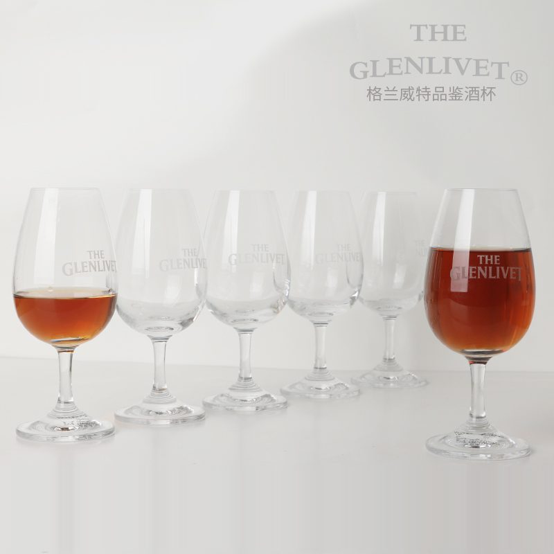 Footed Whisky Glass — made by Shenjia